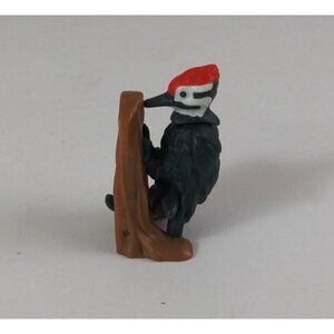 Ferrero Kinder Surprise National Widlife Redheaded Woodpecker Limited Edition